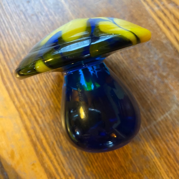 Vintage Blenko blue glass hand blown mushroom - Picture 3 of 7